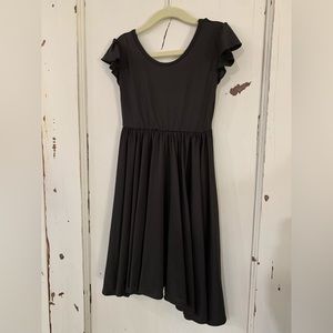 NWT 5/6 DotDotSmile Solid Black Dress with Empire Waist and Flutter Sleeves